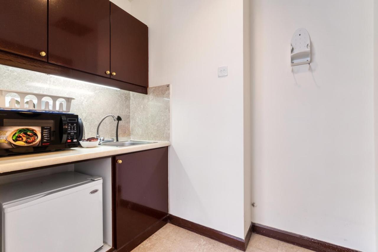 Luxhouz Suites At Times Square 쿠알라룸푸르 외부 사진
