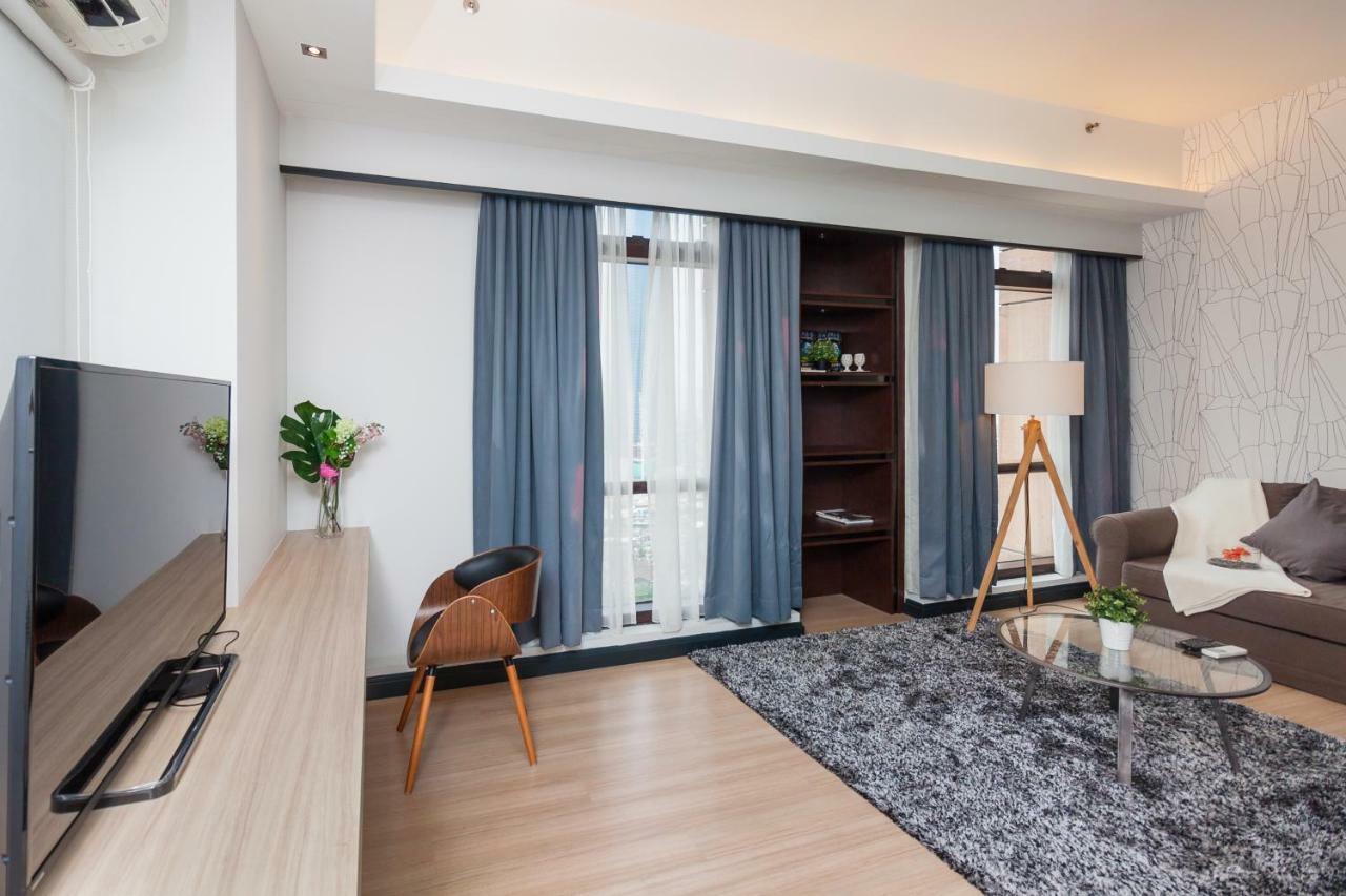 Luxhouz Suites At Times Square 쿠알라룸푸르 외부 사진